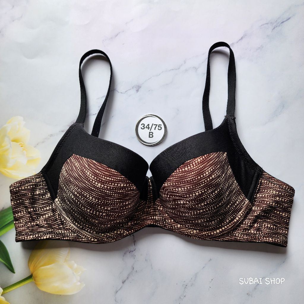 💥อ่านรายละเอียดก่อนสั่ง💥ส่งต่องานไทย👉เสื้อชั้นในไซซ์ 34B💥มีโครง ไม่มีฟองเสริม งาน 70%