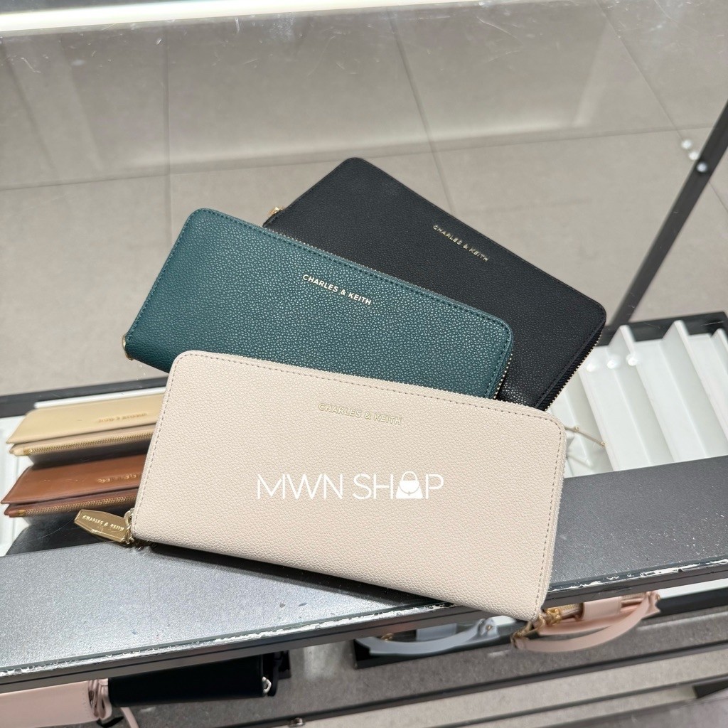 Charles&keith กระเป๋าสตางค์ dulcie มีโค้ดลด30% Dulcie Zip-Around Long Wallet กระเป๋าสตางค์ใบยาว ของแท้ จากชอป