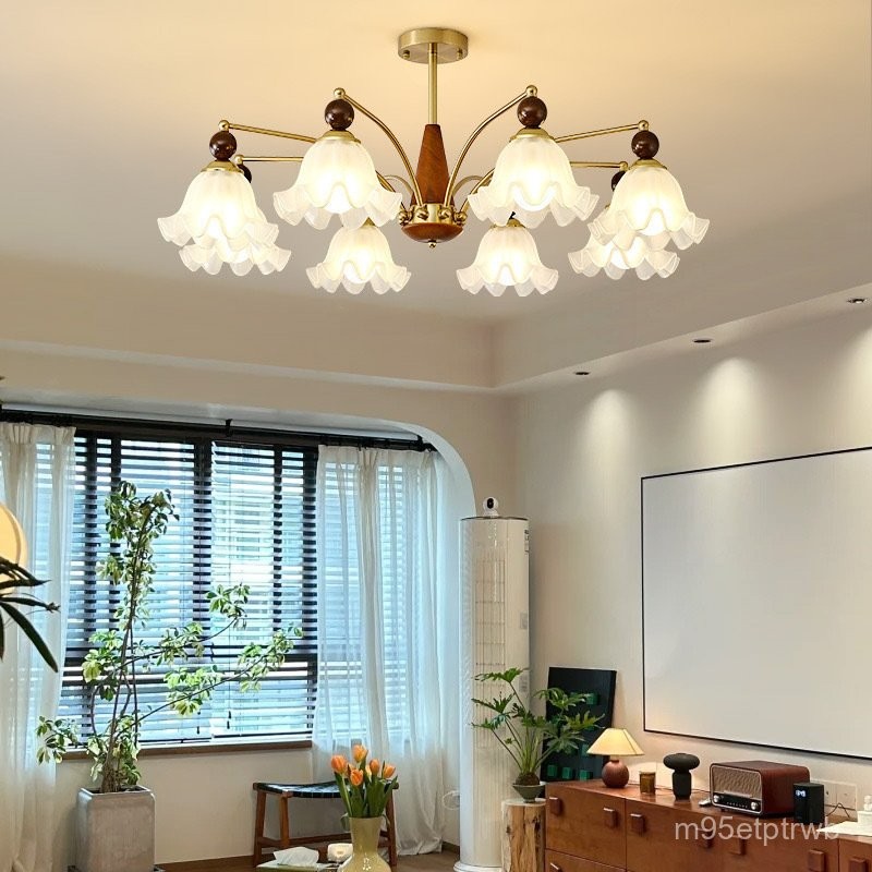 American Retro Living Room Lamp Pastoral Lily of the Valley Flower Master Bedroom Lamp Simple Elegan