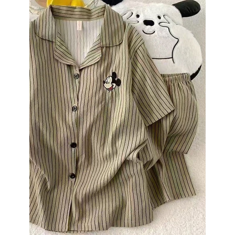 AP Store ชุดนอนลายการ์ตูนเเฟชั่นใหม่ ชุดนอนผู้หญิงน่ารักๆ สินค้าขายดี  แขนสั้น เสื้อคอปก เนื้อผ้านิ่ม อก 24- 42 นิ้ว