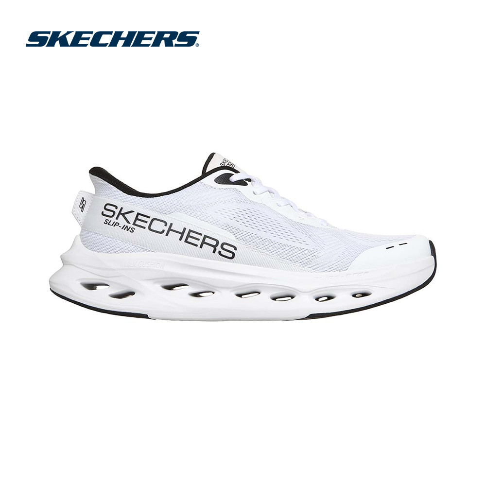 Skechers สเก็ตเชอร์ส รองเท้าผู้ชาย Men Extra Wide Fit Performance Max Cush Glide-Step Shoes - 220421WW-WBK (latest)
