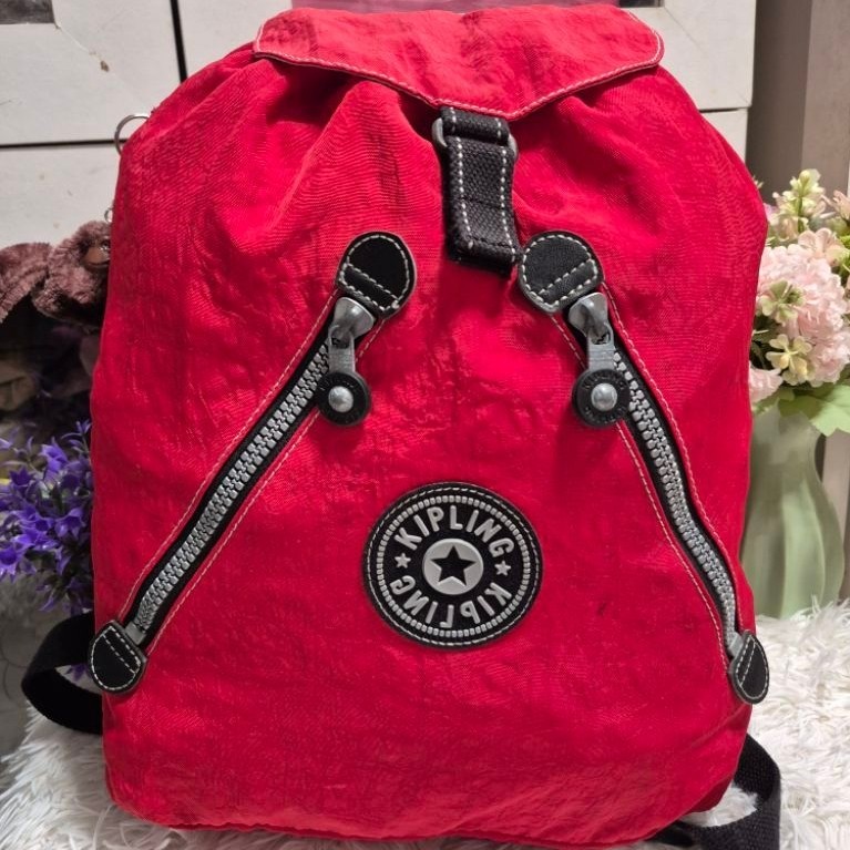 กระเป๋าเป้ Kipling แท้ สีแดง 12 นิ้ว