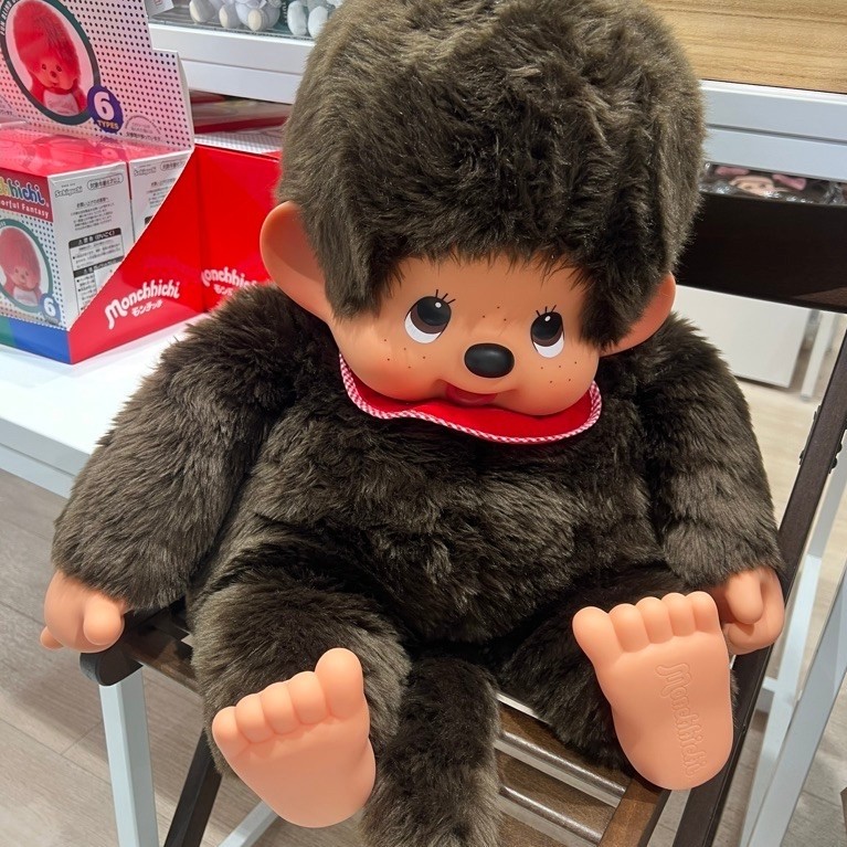 (preoder จาก 🇯🇵) ✨ของแท้ 100%✨ Monchhichi Plush Premium Standard ไซส์ 2L ม่อนชิชิตัวใหญ่ยักษ์ กอดฟิน