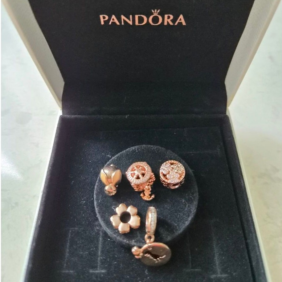 ยกเซ็ต ชาร์ม Pandora rose gold