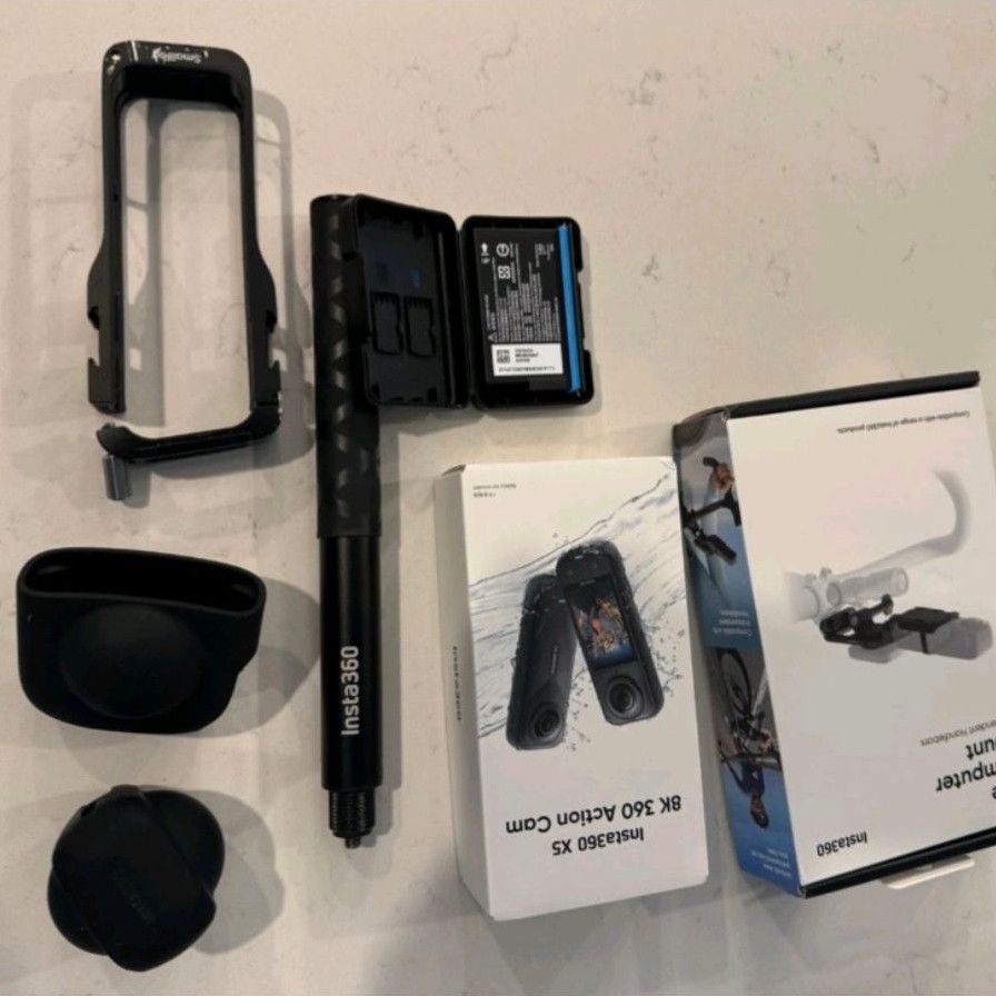 Insta360 X5 8K 360 Action Camera + Bike Mount + Selfie Stick + Accessories + SD 128GB