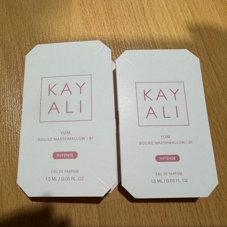 พร้อมส่ง Kayali yum boujee marshmallow 81 intense eau de parfum 1.5 ml