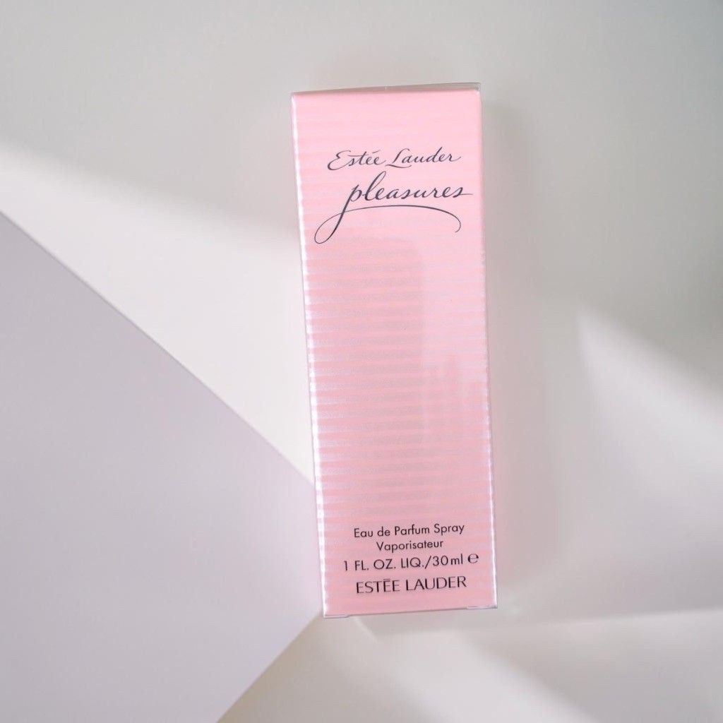 น้ำหอมเพลชเชอร์ขนาด30มล เป็นกลิ่นหอมโทนดอกไม้สดชื่น (Sheer Floral)ที่ให้ความรู้สึกละมุนปกติ2800฿ลดเหลือ1399฿