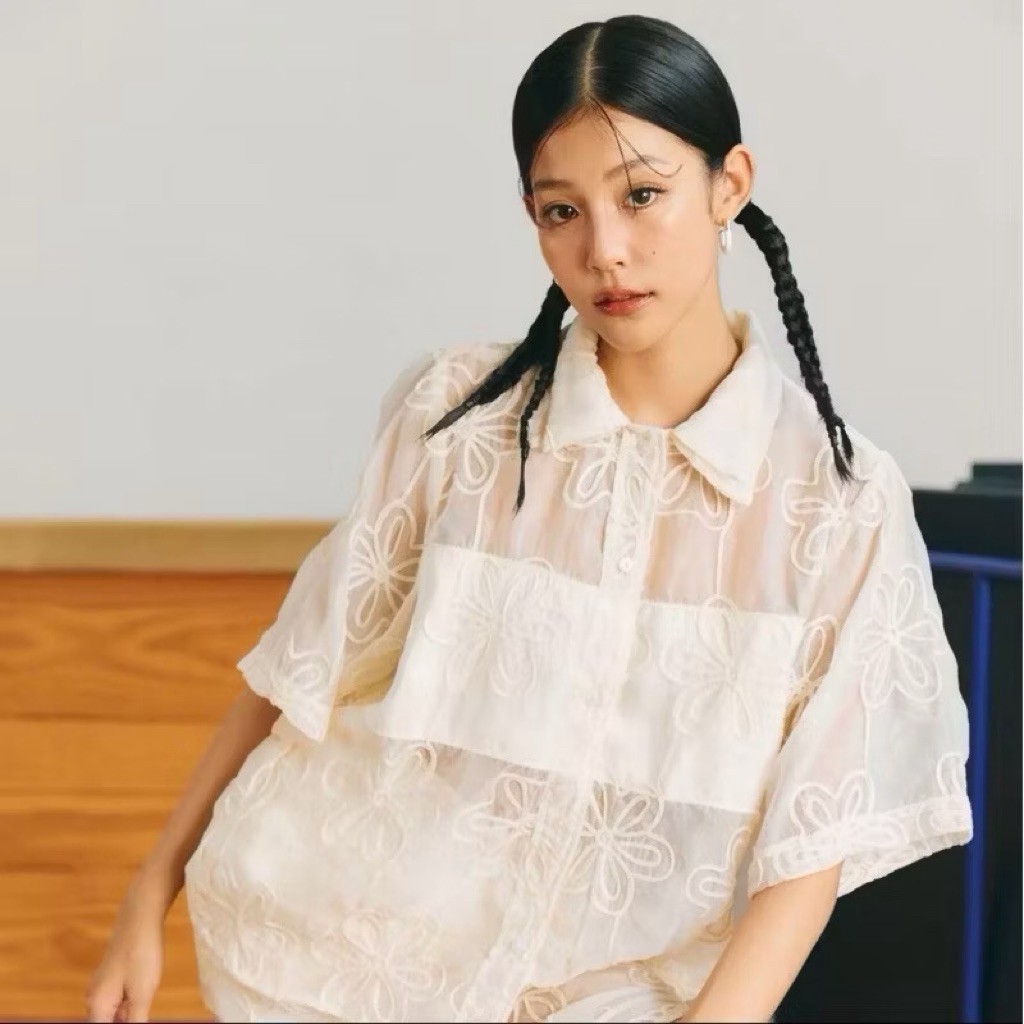 ส่งต่อ lookbooklookbook - layla shirt color flower field🤍(XS)
