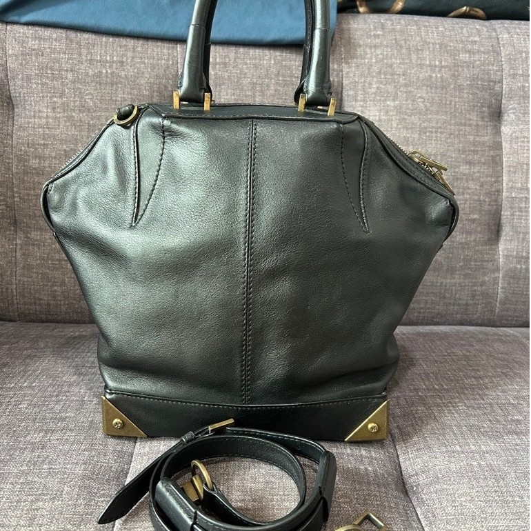 กระเป๋า Alexander wang แท้ สายมาครบคู่ตัว