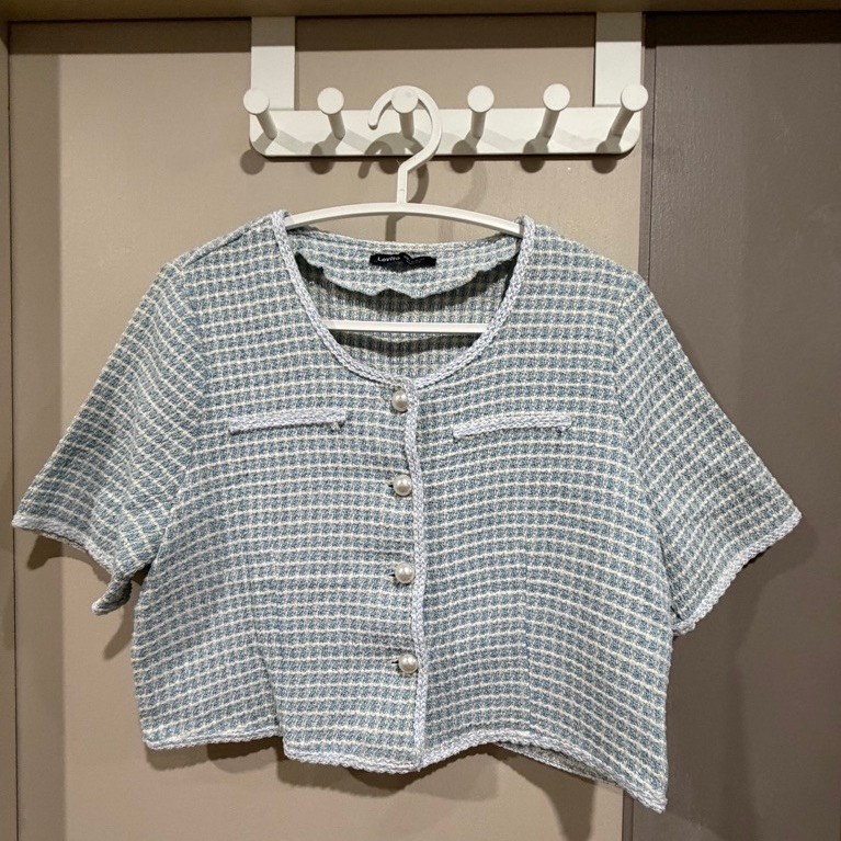 เสื้อแขนสั้นเบลเซอร์ lovito