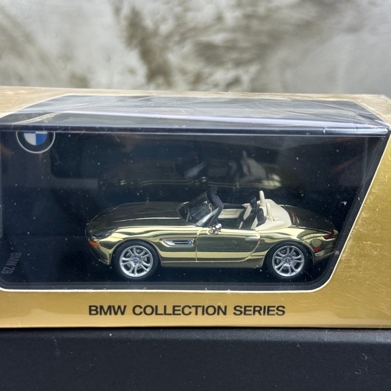 ▫️BMW Z8 Gold Series Scale 1:64 ยี่ห้อ Arbox