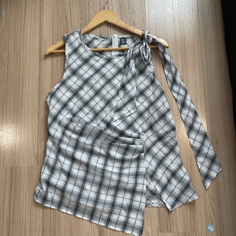 เสื้อแฟชั่นDazy plus (ส่งต่อXL)