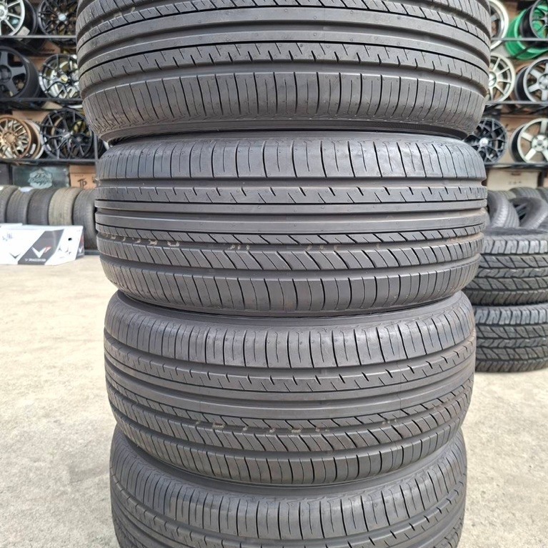 yokohama v552 ญี่ปุ่น 215/45/17 ยางใหม่ปี23