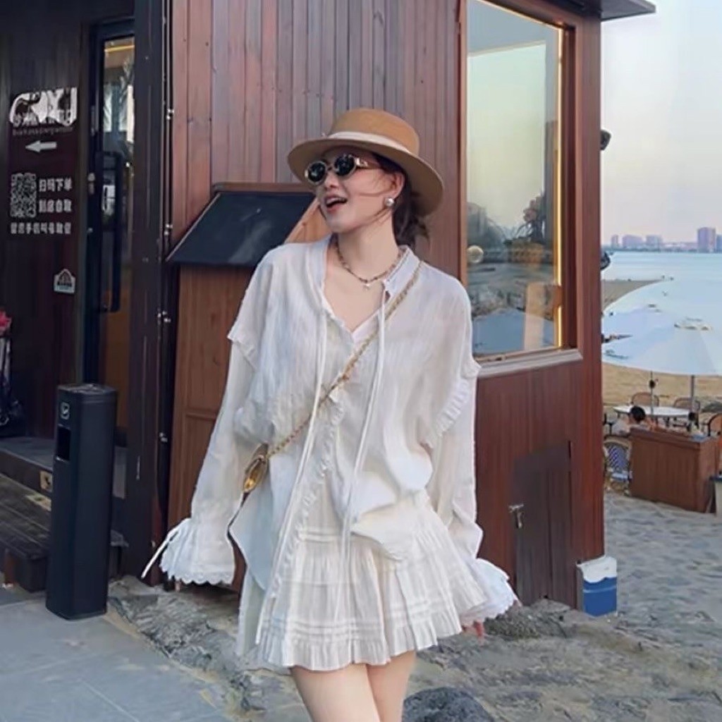 Mali whity set พร้อมส่ง (เซ็ต เสื้อ+กระโปรง ) สไตล์ดกาหลี น่ารักมาก