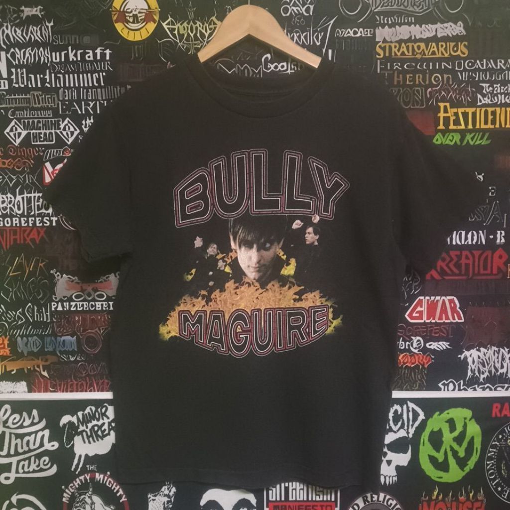 เสื้อยืดมือสอง ต่างประเทศ Bully Maguire" ล้อเลียนสไตล์วินเทจ (Bootleg) ของ Tobey Maguire จากSpider-M