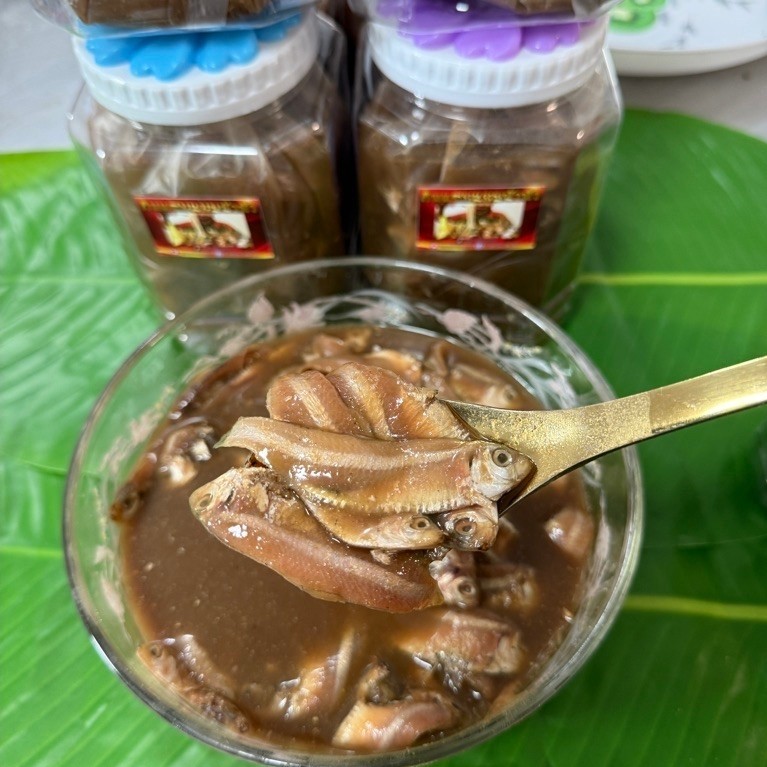 ปลาร้าปลาซิว ครูจุ๋ยกินแซบ กลิ่มหอม แซบ