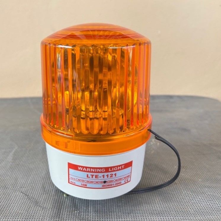ไฟหมุนฉุกเฉิน (ไฟไซเรน) รุ่น LTE-1121 สีเหลือง ขนาด 5 นิ้ว 10วัตต์ ใช้ไฟบ้าน 220 โวลต์