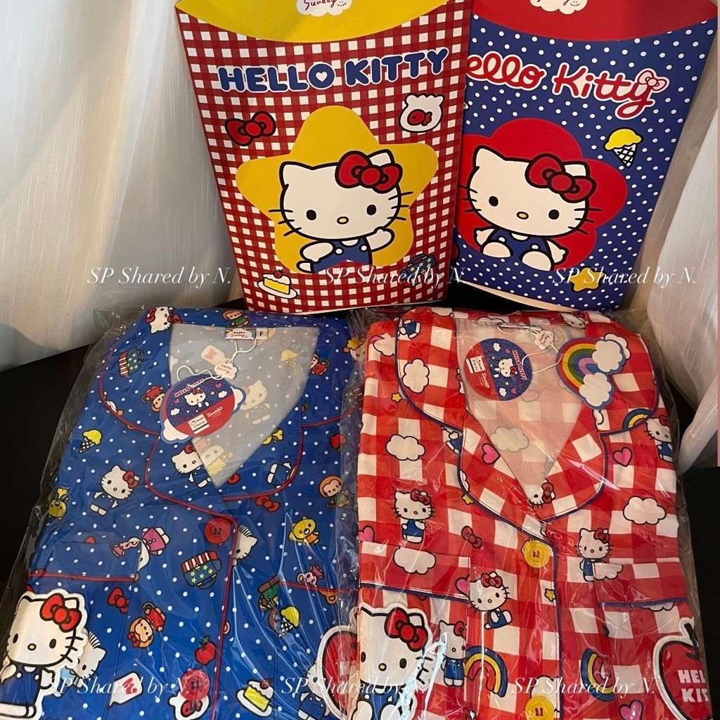พร้อมส่ง : ชุดนอน Happy Sunday x Hello Kitty ❤️💙 Size Freesize (New in pack)