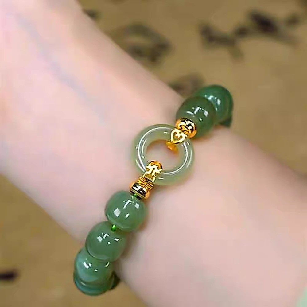 สร้อยข้อมือลูกปัดสีเขียวหรูหรา กําไลข้อมือธรรมชาติสำหรับผู้หญิง