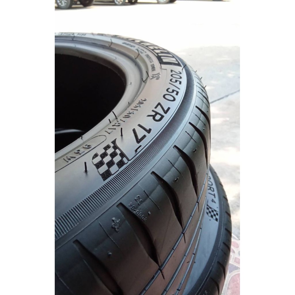 205/50 R17 Michelin Pilotsport4 (ยางมือ2)
