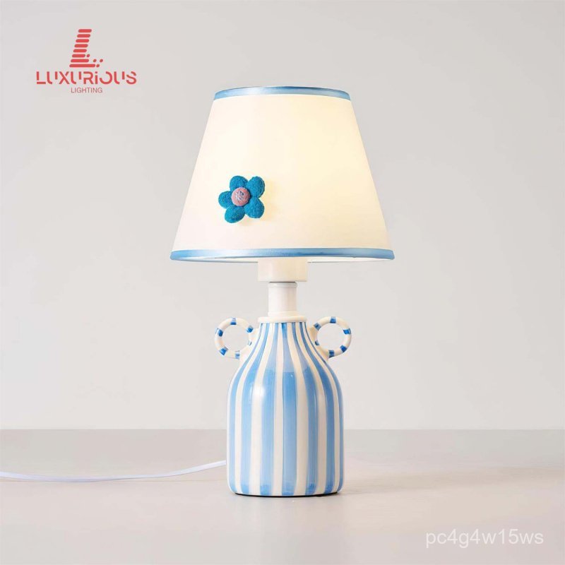 French Cream Style Ceramic Bedroom Bedside Lamp Flower Retro Night Light Living Room Study Atmospher