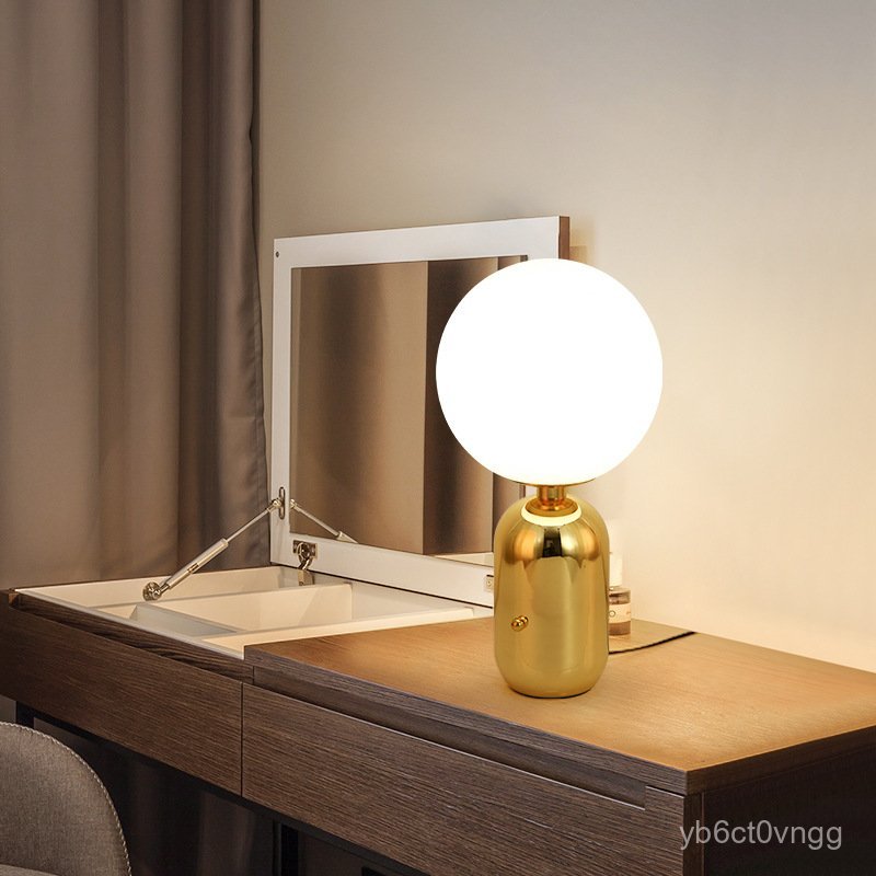 Postmodern Bedroom Bedside Table Lamp Nordic Designer Simple Guest Room Study Creative Glass Sphere 