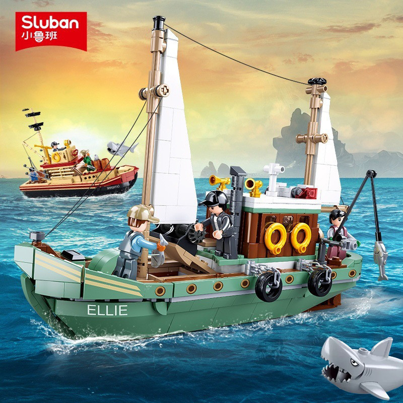 อิฐโมเดลหอยทาก SHARK FISHING BOAT 610 ชิ้น M38-B1119