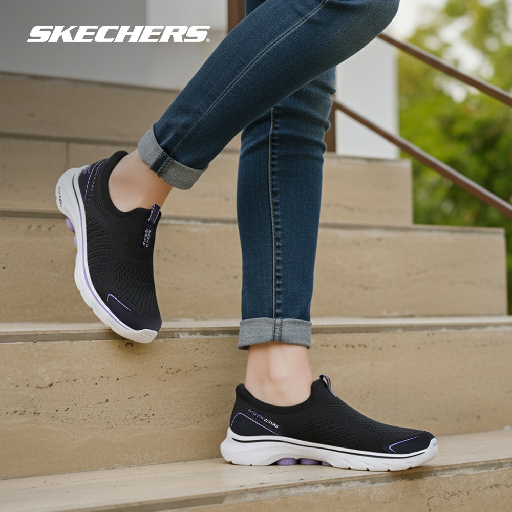 Skechers สเก็ตเชอร์ส รองเท้าผู้หญิง Women GOwalk 7 GOwalk Shoes - 125242-BKLV - Air-Cooled Memory Foam