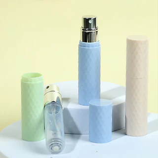 พร้อมส่ง🥰ขวดน้ําหอมเปล่า ขวดแบ่งน้ําหอมพกพา 5ml หัวสเปรย์กดง่าย สําหรับเดินทาง สามารถขึ้นเครื่องบินได้