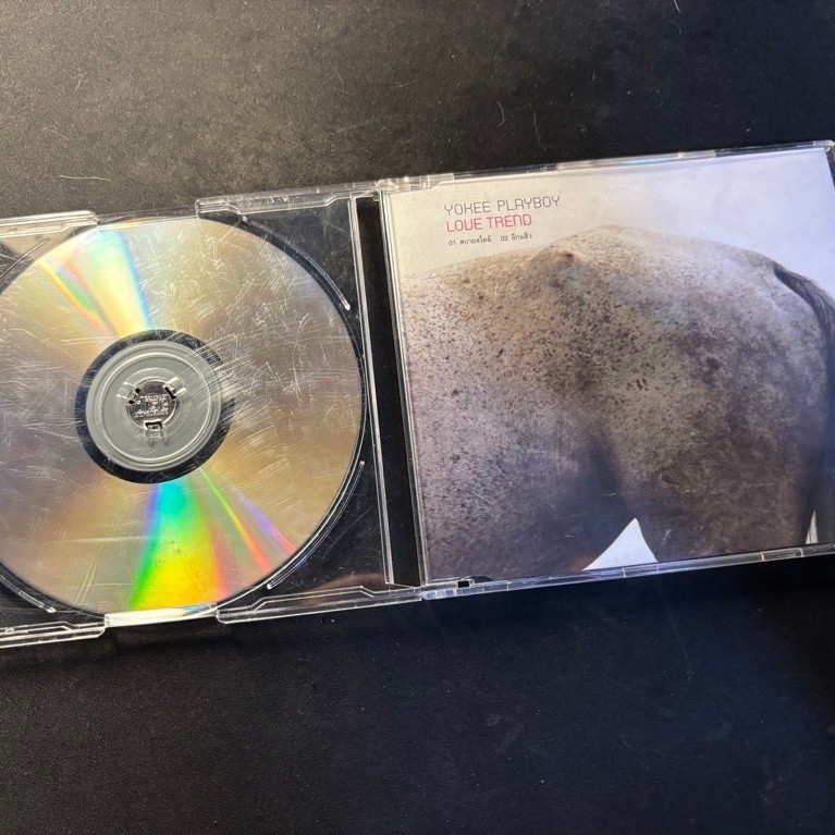 ซีดีเพลงมือสอง แผ่นตัด yokee playboy สภาพสวย