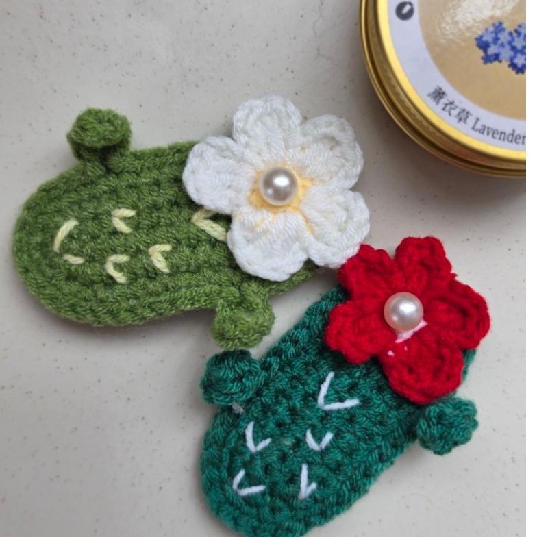 กิ๊บติดผมถักไหมพรม ลายกระบองเพชรประดับดอกไม้ งาน Handmade ถักมือ 100%