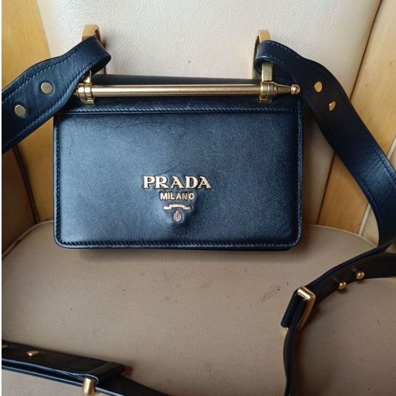 กระเป๋าสะพายข้างงานลุ้นสุดๆPRADA