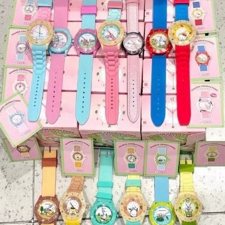 พร้อมส่ง กล่องสุ่มนาฬิกา Sanrio งานแท้ 100 %