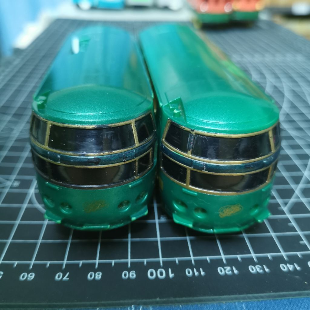 Tomy©️ รถไฟญี่ปุ่น KiHa 71 Yufuin no Mori วิ่งรางฟ้า ครับ🧜‍♂