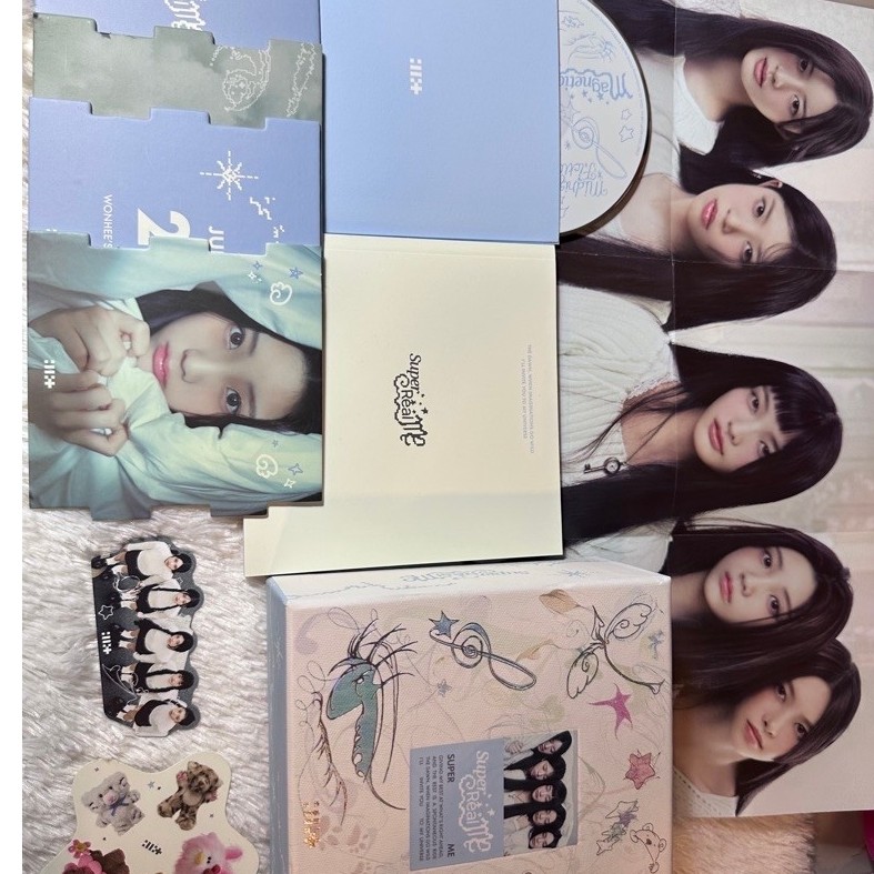 [พร้อมส่ง] illit - illit Super real me (Super me ver.) อัลบั้มเปล่าได้ของตามภาพ (Yunah,Minju,Moka,Wo