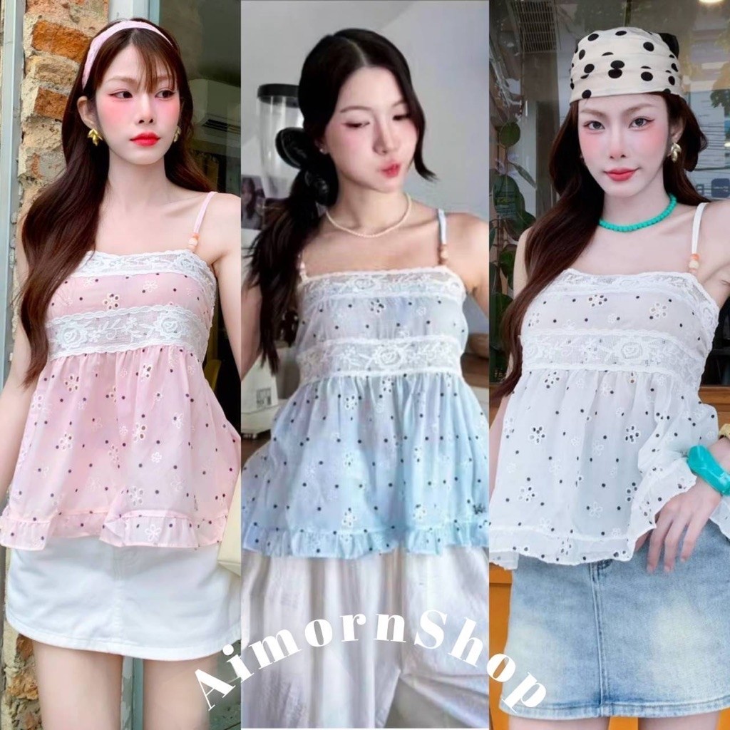 aimorn_shop เสื้อสายเดี่ยว ลายจุดสลับกับลูกไม้ บริเวณช่วงอก มีปักฉลุลูกไม้เพิ่มความหวาน