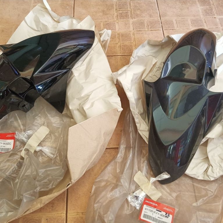 บังโคลนหน้า แท้ศูนย์ Honda Icon ไอคอน. (nc 110) (รหัส 61100-KVY-900)