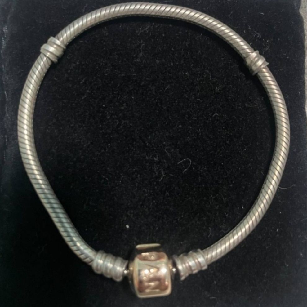 สร้อยข้อมือ มือสอง Pandora ของแท้ 925 ไซต์ 16