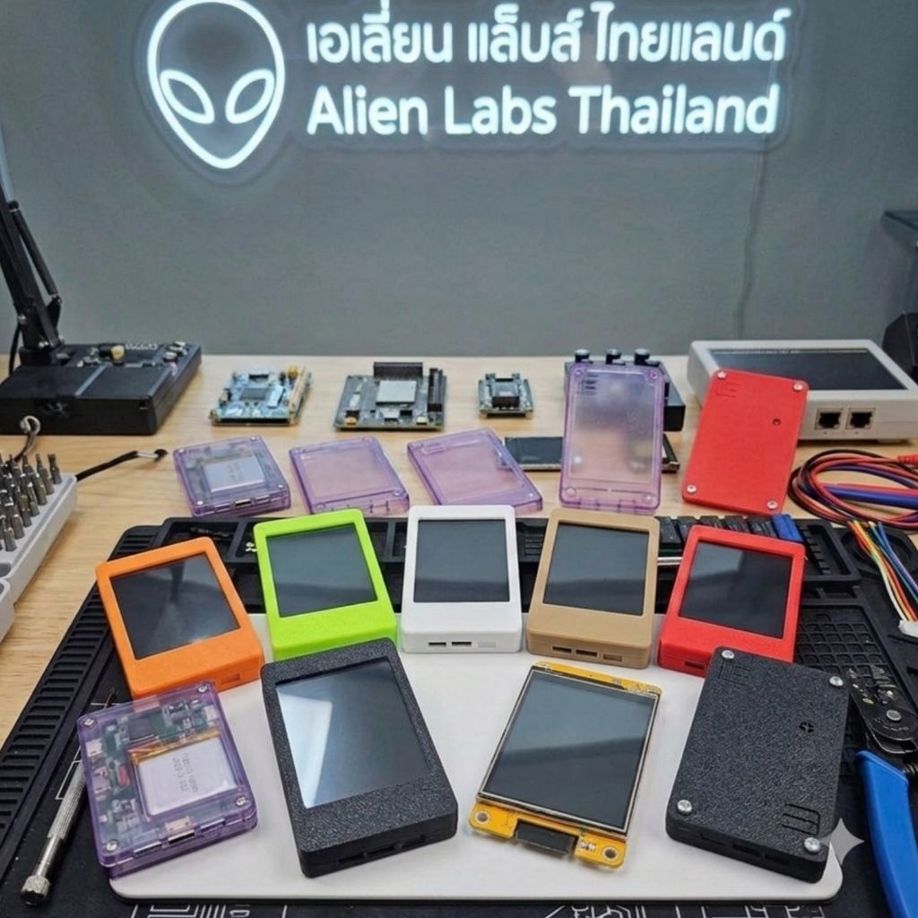ESP32 CYD Slim case เคสสำหรับจอ CYD ESP32 Display 2432S028 Wifi Blutooth รองรับจอ 2.8 inches (เฉพาะเ