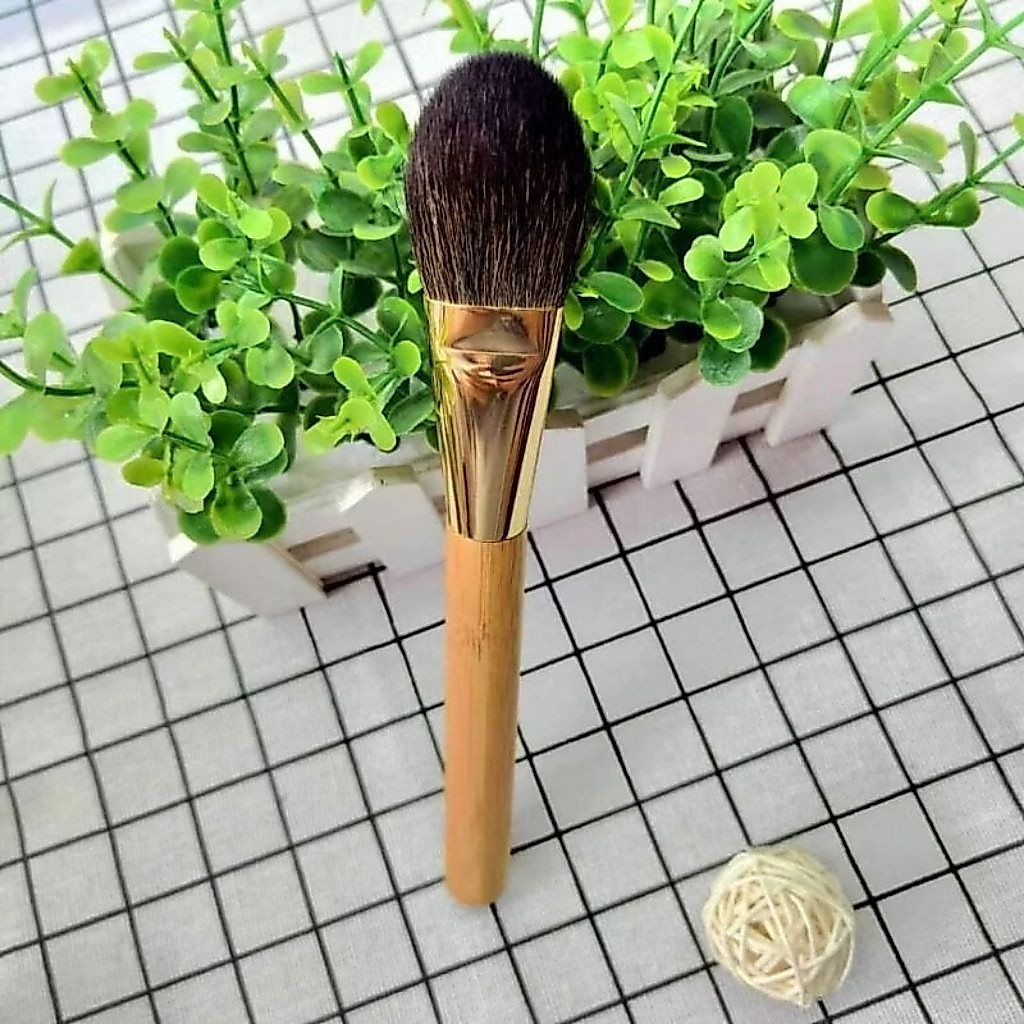 Fs แปรงขนแพะแท้ ปั้มแบรนด์ Tarte แปรงแต่งหน้าขนสัตว์ แปรงแต่งหน้าขนแพะแท้ แปรงปัดแป้ง แปรงลงคอนทัว