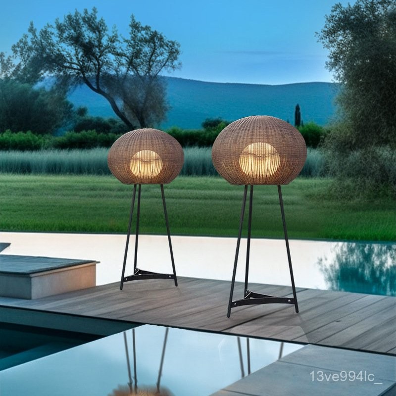 Garden Light Outdoor Light Villa Lawn Light Garden Light Terrace Decorative Light Solar Atmosphere L