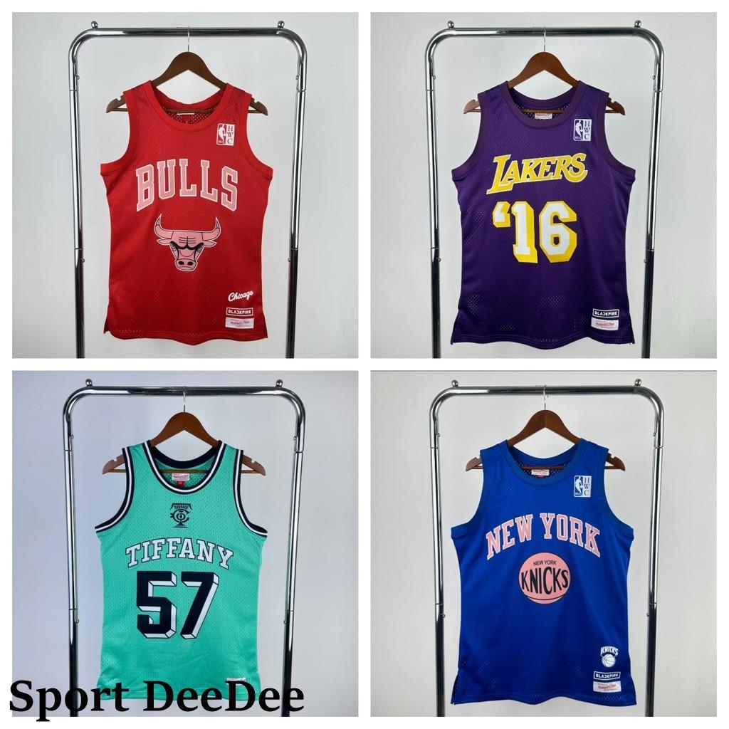Sport DeeDee！เสื้อบาสเก็ตบอล Retro Edition Iverson Lakers Bulls Durant Allen Bird Iverson