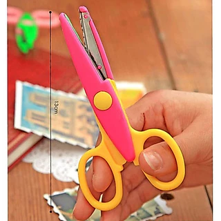 กรรไกรตัดกระดาษ แบบยกแพ็ค สำหรับเด็ก กรรไกรซิกแซก DIY อุปกรณ์การเรียน