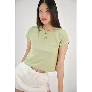 BEMYCHIC เสื้อครอปคอกลม เสื้อทรง BABY TEE เสื้อครอปผู้หญิง รุ่น maddy crop top
