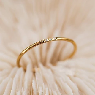 แหวนไทเทเนียมเหล็กชุบ 18K Gold Ultra-Fine Non-Fade แหวนเพชร