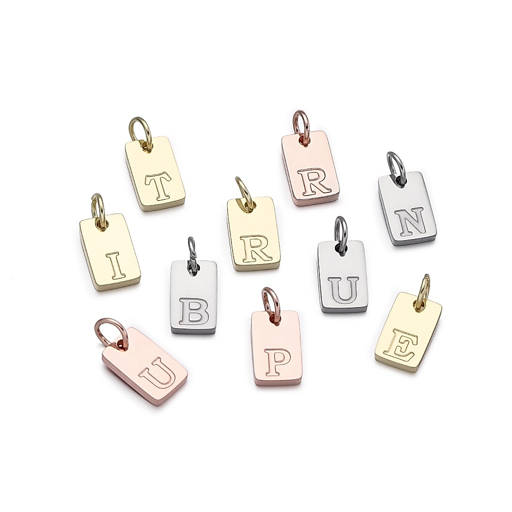 1ชิ้น จี้สแตนเลส304 ตัวอักษร A-Z 6x10mm ไม่ลอกไม่ดำ เคลือบทอง อะไหล่ทำสร้อยคอ กำไลข้อมือ DIY ของขวัญ