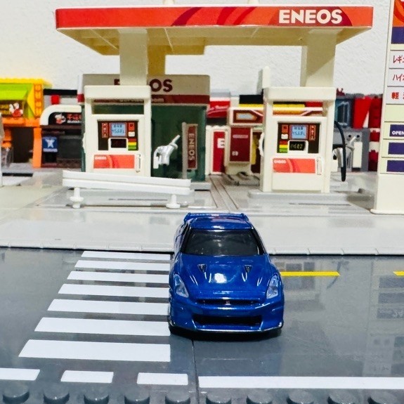 MODEL TOMICA NISSAN GT-R R35 BULE No.23 scale 1:62