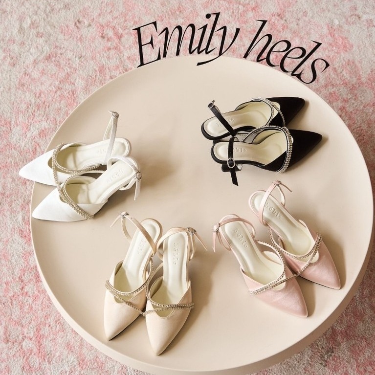 bebie | EMILY Heels รองเท้าส้นสูงหัวแหลม ประดับเพชร สูง 2.8 นิ้ว