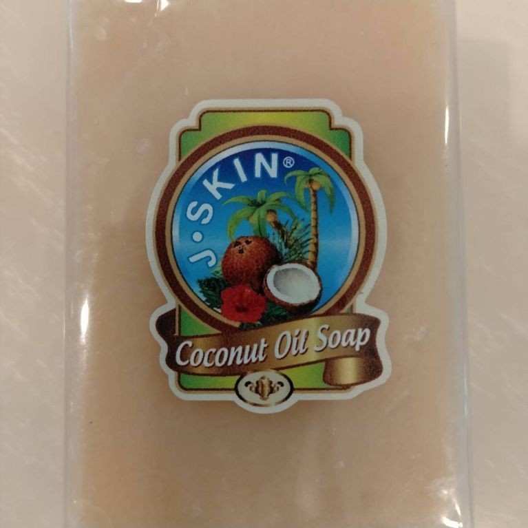 สบู่น้ำมันมะพร้าว ตรา เจ สกิน 80 g. J-SKIN Coconut Oil Soap