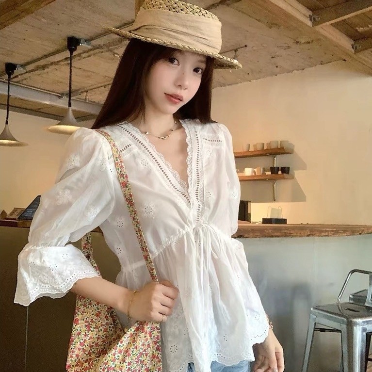 BCZY เสื้อฉลุ คอวี แขนสามส่วน เกาหลี